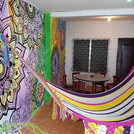 Hostal Aqui Me Quedo San Pedro Sula Eksteriør bilde