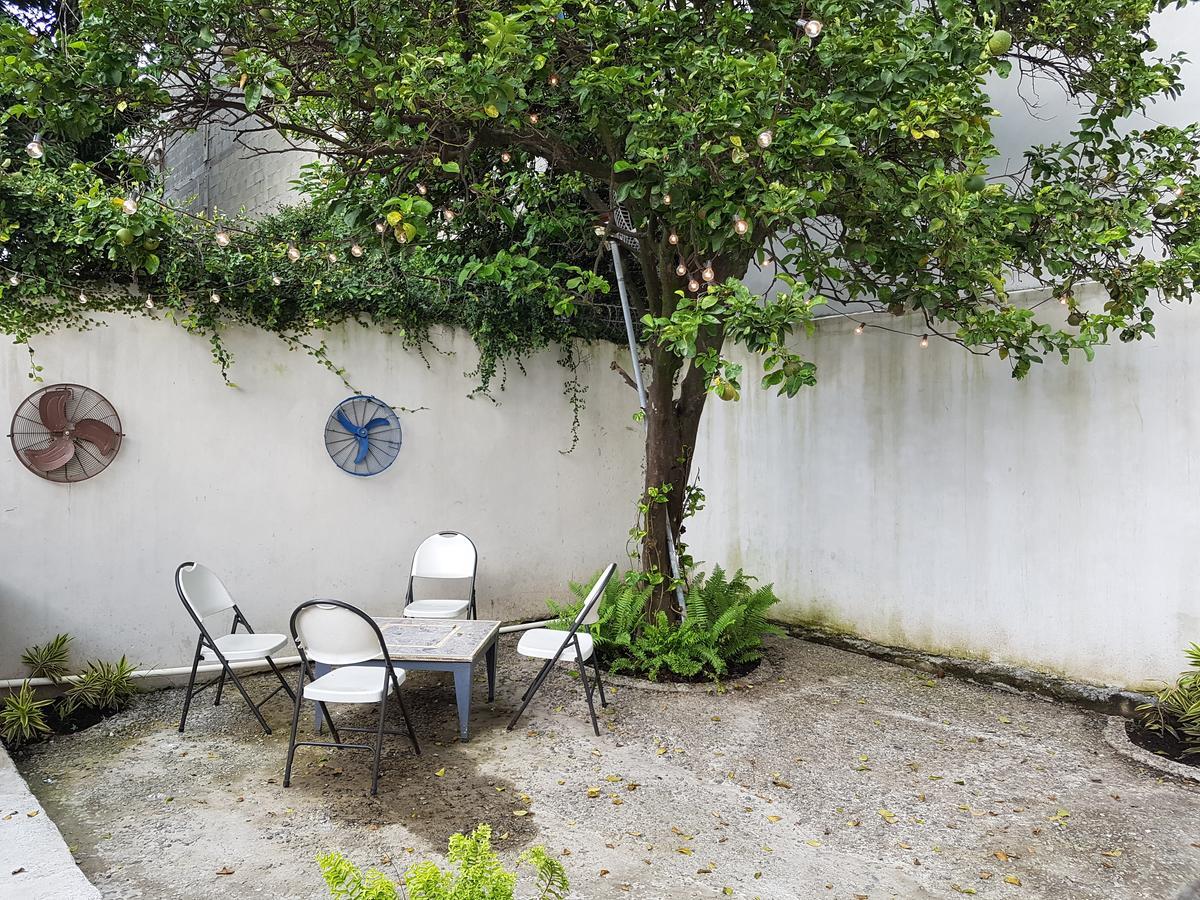 Hostal Aqui Me Quedo San Pedro Sula Eksteriør bilde